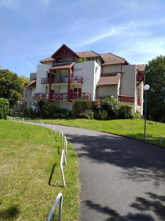 L'Etoile Paloise -Terrasse &Wifi &Parking &Piscine Pau Exterior foto